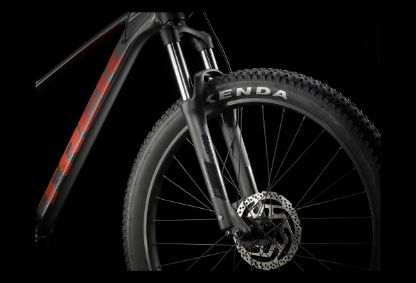 VTT Semi Rigide Trek Roscoe 6 27.5+ Shimano Deore 10V Lithium Grey/Cobra Blood 2023 5 VTT Semi Rigide Trek Roscoe 6 27.5+ Shimano Deore 10V Lithium Grey/Cobra Blood 2023 – Image 3